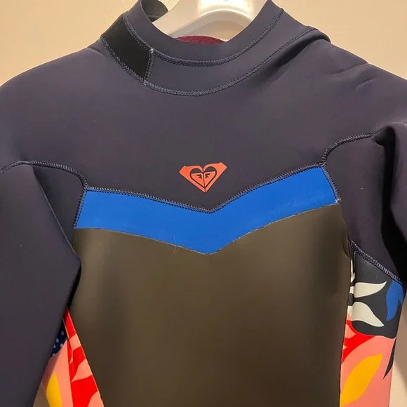 NWT Roxy 3/2 wetsuit - Picture 2 of 6